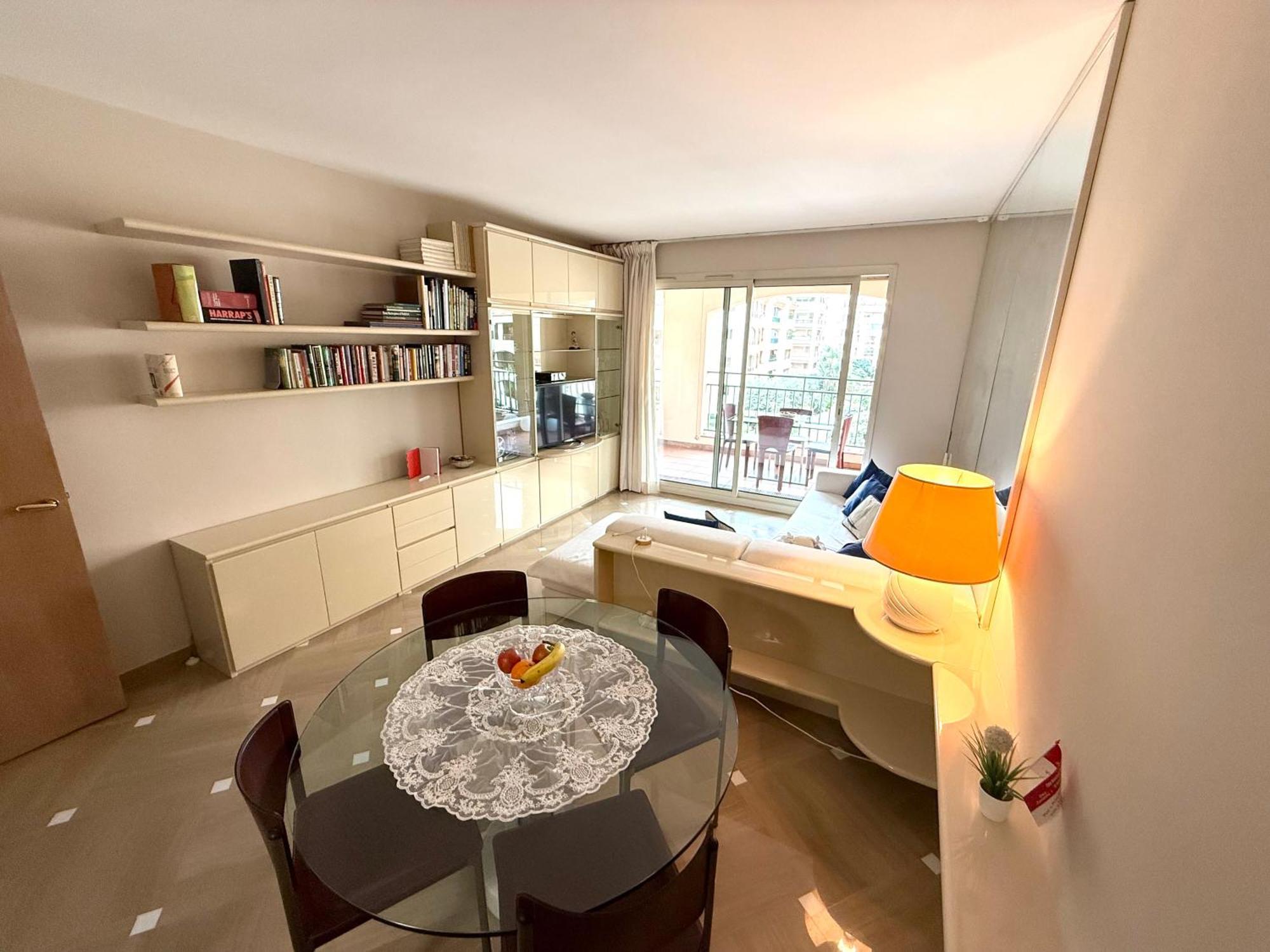 Monaco, Elegant & Quiet Renovated Apartment, In Fontvieille District, With Terrace & Pool, 15Min Walk To F1 Grand Prix Bagian luar foto